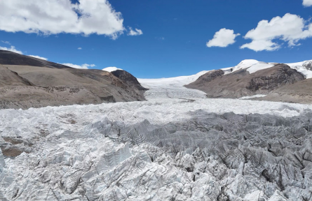 西藏自治區(qū)冰川保護(hù)條例 regulation on glacier protection in the Xizang Autonomous Region